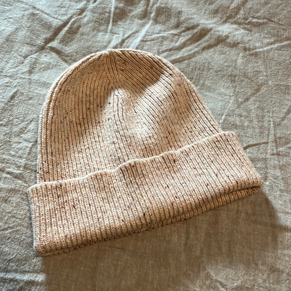 Athleta hat